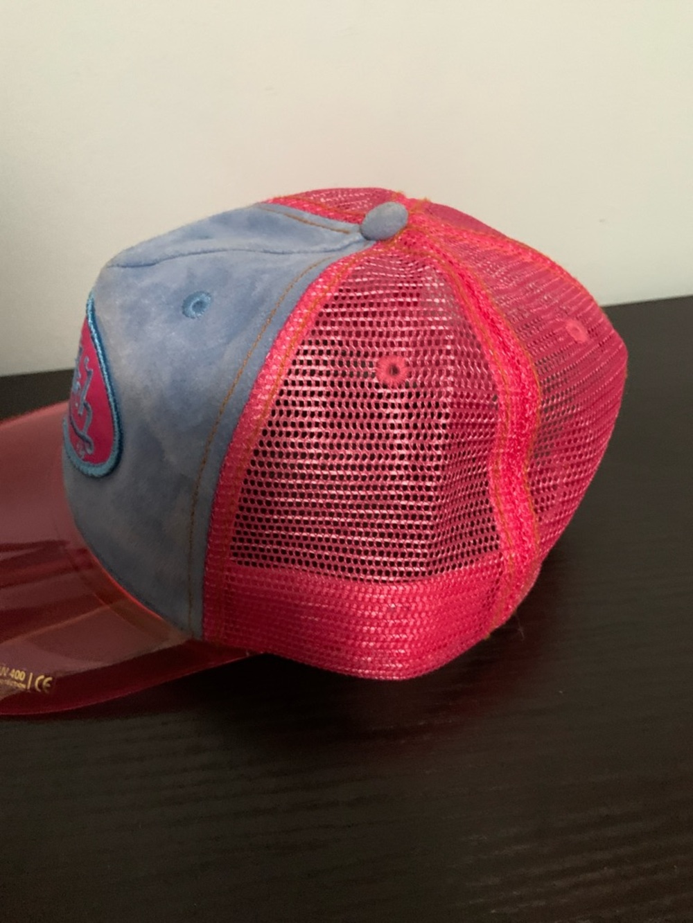 Unique Von Dutch Trucker Hat with UV Protective Bill - Picture 4 of 9